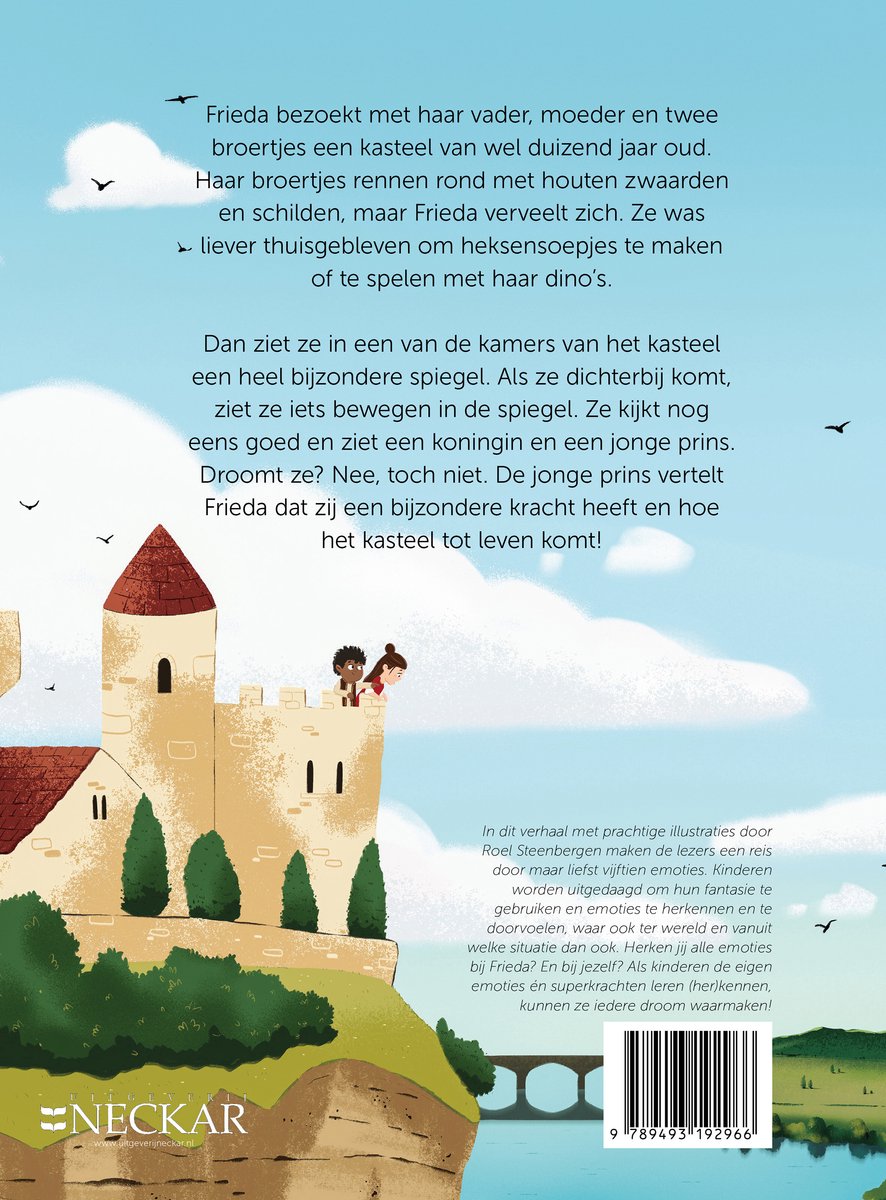 Een meisje met bruin haar en een rode jurk kijkt in een spiegel voor een kasteel.