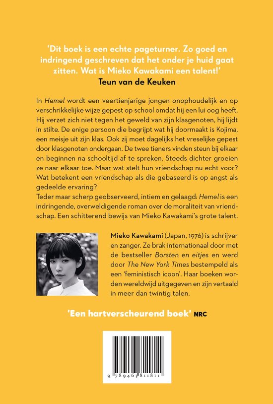 Boek kaft met portret van Mieko Kawakami, met tekst over het boek Hemel.
