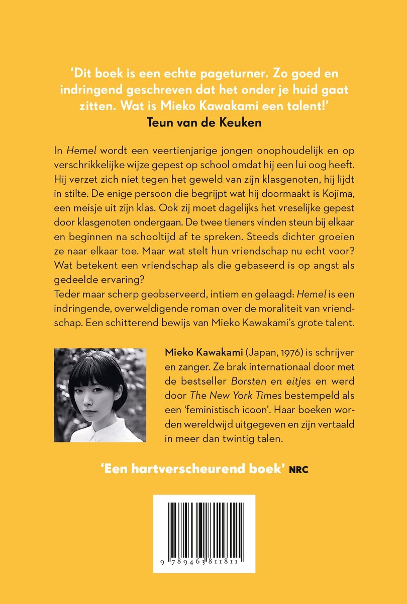Boek kaft met portret van Mieko Kawakami, met tekst over het boek Hemel.