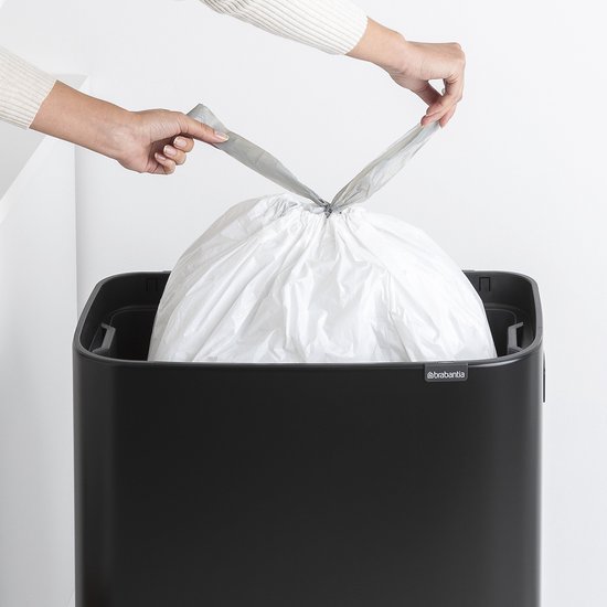 Brabantia Bo Touch Bin poubelle 3 x 11 litres avec 3 seaux intérieurs synthétiques - Mineral Concrete Grey