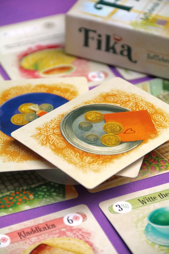 Fika - Kaartspel voor 2 personen - Geïllustreerd door Beth Sobel - Speelgoed van het Jaar 2023 - Gam'inBIZ