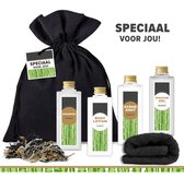Geschenkset "Speciaal voor jou" - 6 Producten - 600 gram | Cadeautje voor hem en haar - Giftsetje wellness - Man Vrouw - Klein cadeautje - Verjaardag - Vader - Moeder - Vriend - Vriendin - Bodylotion - Douchegel - Scrubzout - Shampoo - Bamboe - Groen