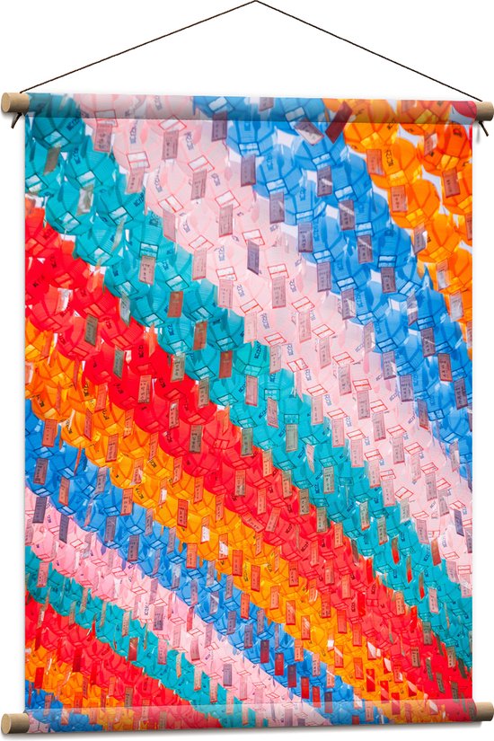 Textielposter - Rijen Lampions in Verschillende Kleuren - 60x80 cm Foto op Textiel