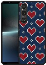 Cazy Hoesje Zwart geschikt voor Sony Xperia 1 V Gebreide Hartjes
