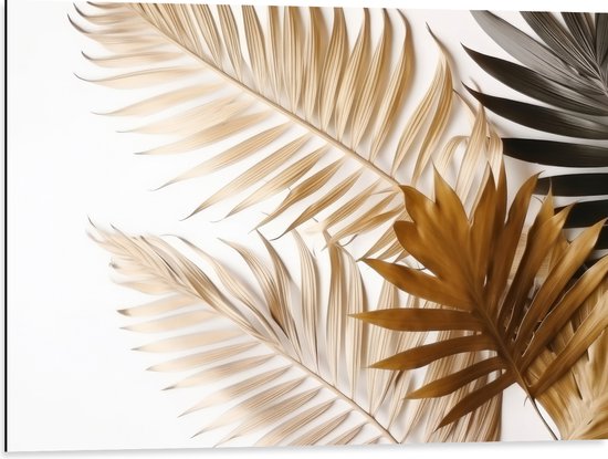Dibond - Tropische Bladeren in Goudtinten tegen Witte Achtergrond - 80x60 cm Foto op Aluminium (Wanddecoratie van metaal)