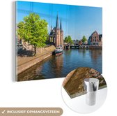 MuchoWow® Glasschilderij 30x20 cm - Schilderij acrylglas - Sneek aan het water in Nederland - Foto op glas - Schilderijen