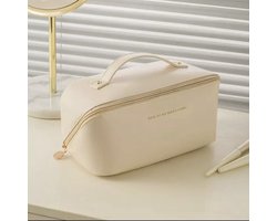 Luxe Make-up Tas Beige + Beauty Blender Spons - Toilettas - Reistas - Tas Voor Toilet Artikelen - Beauty case - Cosmetica tas - Handige Make-up Tas - Make-up Organizer - Skincare Organizer - Reis Toilettas - Multifunctionele Make-up Tasje - Case Tool