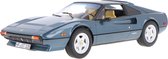 De 1:18 Diecast Modelauto van de Ferrari 308 GTS uit 1982 in blauw metallic. De fabrikant van het schaalmodel is Norev. Dit model is alleen online verkrijgbaar.