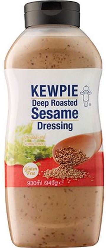 Kewpie Deep Roasted Sesamdressing in een doorzichtige fles met een zwart deksel. Gluten vrij.