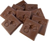 Chocolade tractors - trekker - tractor - Ambachtelijke boeren chocolade - Melk chocolaatjes 32st. van 4 bij 4 centimeter - Boerderij chocola