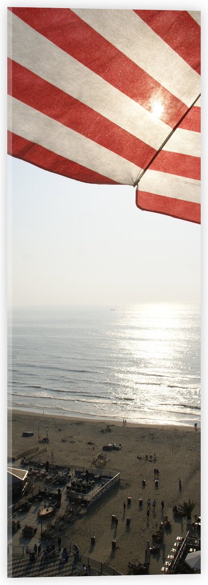 Acrylglas - Strand - Zee - Zand - Parasol - Mensen - Strandtent - Zon - 20x60 cm Foto op Acrylglas (Wanddecoratie op Acrylaat)