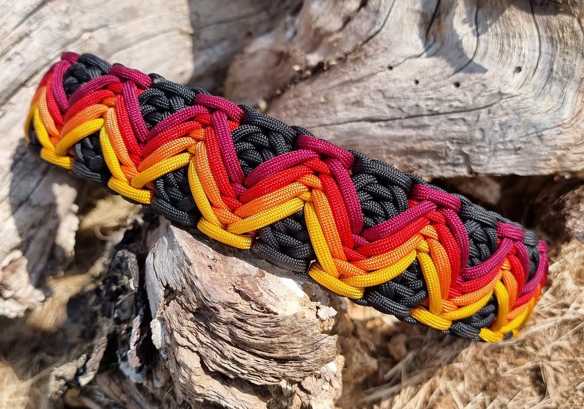 Honden halsband handgemaakt paracord martingale half check