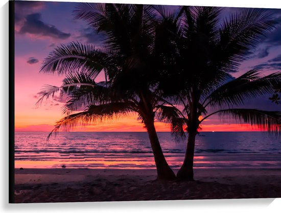 Canvas - Twee Palmbomen op het Strand langs de Zee bij Zonsondergang - 100x75 cm Foto op Canvas Schilderij (Wanddecoratie op Canvas)