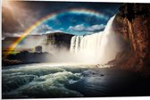 PVC Schuimplaat- Grote Heldere Regenboog boven Meer bij Watervallen - 90x60 cm Foto op PVC Schuimplaat