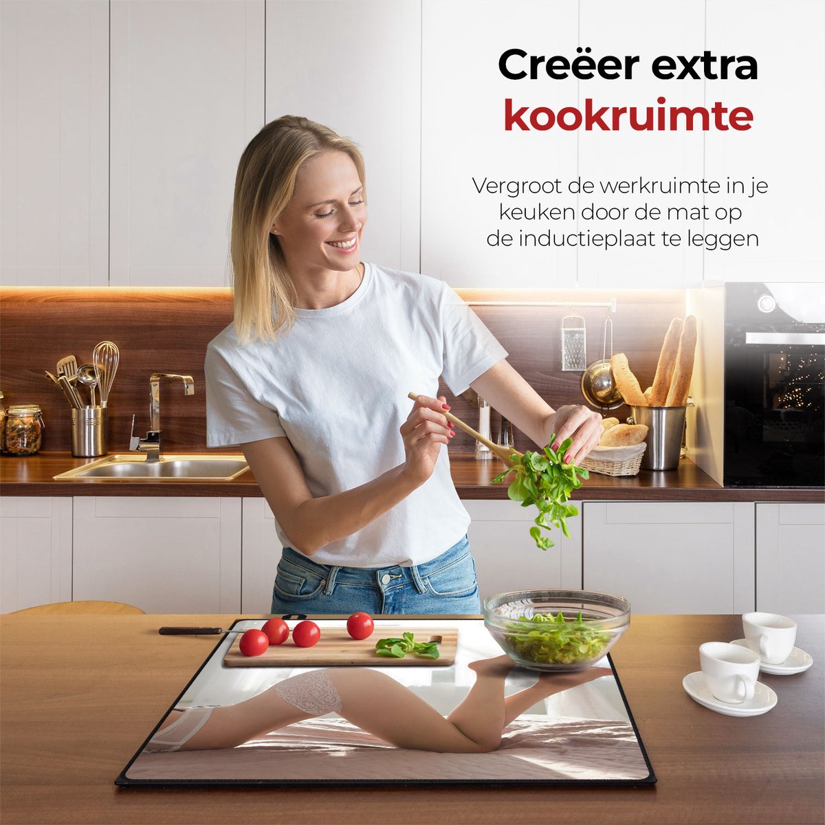 KitchyMist Inductie Beschermer Vrouw in Bed klaar voor Seks - Erotiek afbeelding