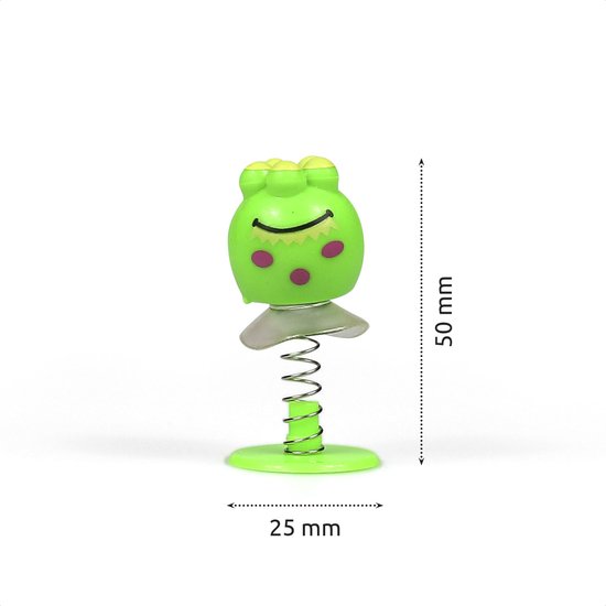 Groen springmonster met gele bloem op hoofd en roze stippen, 50mm hoog, 25mm breed.