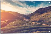 Tuinposter – Sluierbewolking over Natuurrijk Landschap - 75x50 cm Foto op Tuinposter (wanddecoratie voor buiten en binnen)