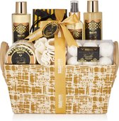 BRUBAKER Cosmetics Bad en Body Set - Vanille Mint Geur - Cadeautip Vrouw - Cadeau Idee - 14-delige Cadeauset in mand - Cadeau - Bodylotion - douchegel - Moederdag Cadeautje