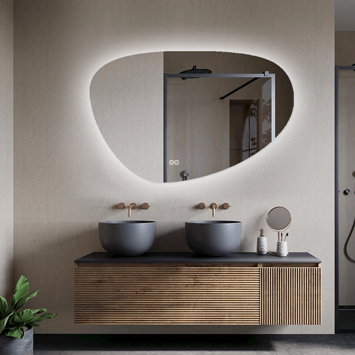 Badkamerspiegel met LED Verlichting - Asymmetrisch - Asymmetrische Badkamerspiegel - Anti Condens Verwarming - 90 cm