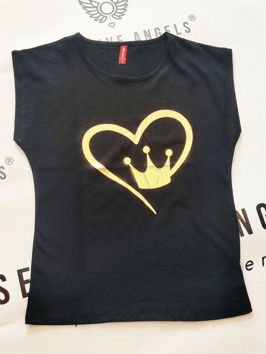 T-shirt Queen of Hearts S
