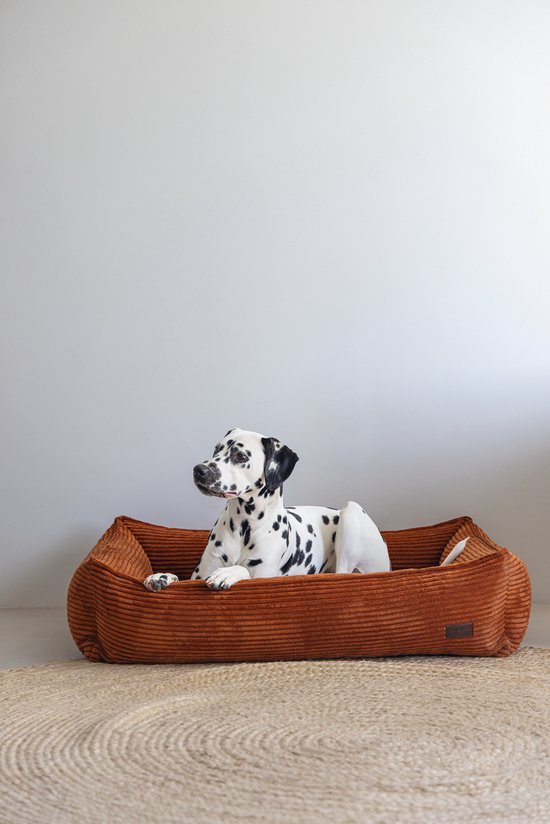 Designed by Lotte Ribbed - Lit pour chien - Terre cuite - 95x80x23 cm
