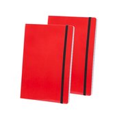 Set van 4x stuks notitieblokje rood met zachte kaft en elastiek A5 formaat - 80x lijntjes paginas - opschrijfboekjes