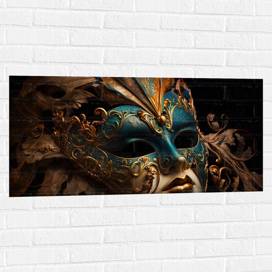 Muursticker - Venetiaanse carnavals Masker met Blauwe en Gouden Details tegen Zwarte Achtergrond - 100x50 cm Foto op Muursticker