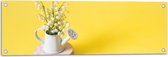Tuinposter – Boeket in Gieter met Gele Achtergrond - 90x30 cm Foto op Tuinposter (wanddecoratie voor buiten en binnen)