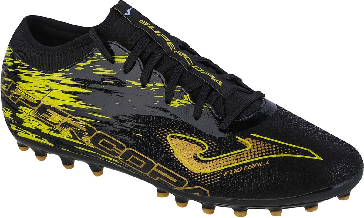 Zwarte Joma Super Copa 2301 AG voetbalschoenen voor mannen, maat 44,5, met synthetisch leder en opvallende gele details.