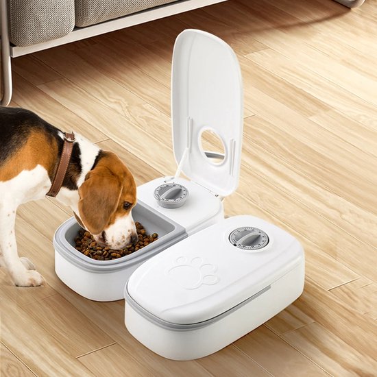 Cat Mate C300 Automatische Voederdispenser, voor Katten en Kleine Honden, 3 Maaltijden, Wit Cat Mate C300 Automatische Voederdispenser, voor Katten en Kleine Honden, 3 Maaltijden, Wit