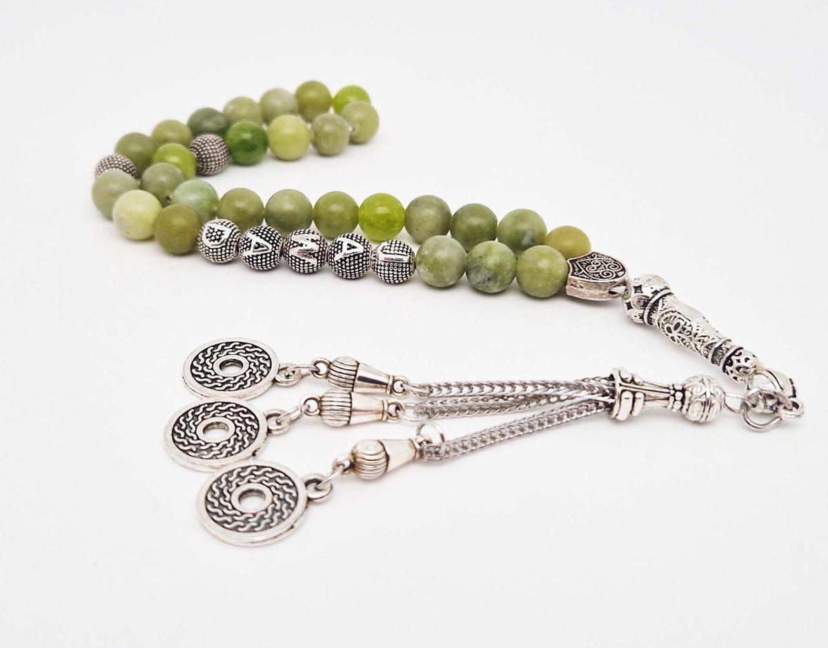 Handgemaakte naam tasbih 33 Kralen Natuursteen “ Kraal Koreaanse jade” - met metaal tassel “Omarmen"- Met je naam of de naam van uw geliefde- 8 mm diameter van de korrel