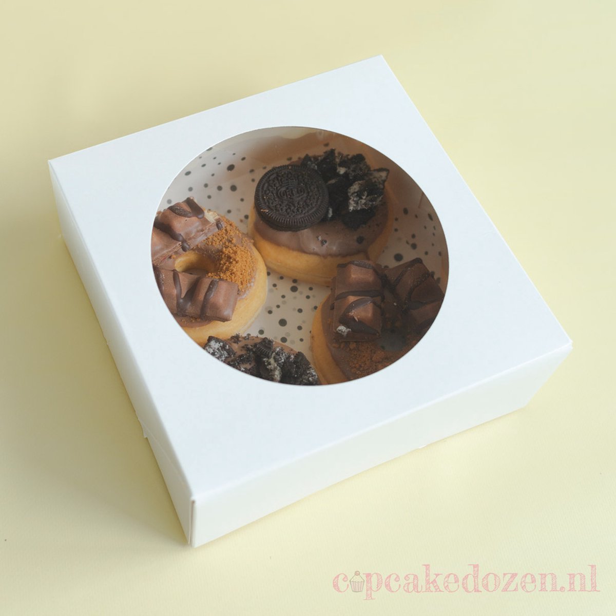 Cupcakedozen.nl Witte taartdoos rond venster 21 x 21 x 8 cm (25 stuks)