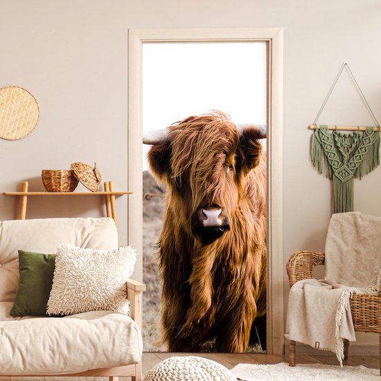 Sticker pour porte Scottish Highlander - Paysage - Vache - Marron - Animaux - Nature - 95x215 cm - Door Poster