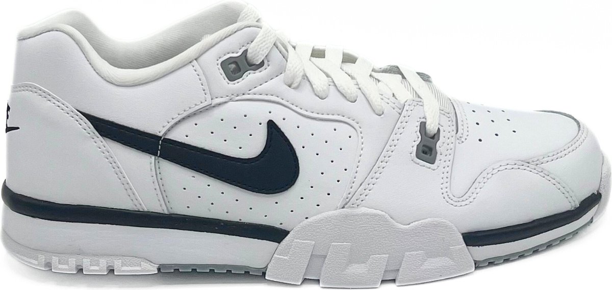 Nike Cross Trainer Low Wit