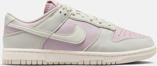 Nike Dunk Low Next Nature 'Platinum Violet' (womens) - maat EU37.5 - DD1873-001  -... | bol