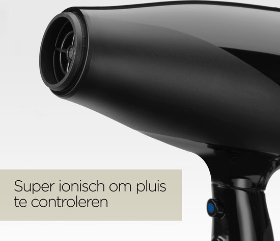 Close-up van de zwarte BaByliss Super Pro 2300 föhn met super ionische functie om pluis te controleren.