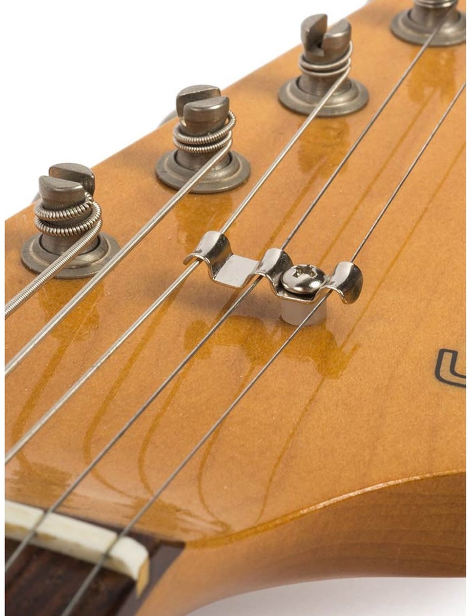 StewMac SM10040-N Driezijdige Snaarhouder voor Fender-stijl Gitaar - Nikkel