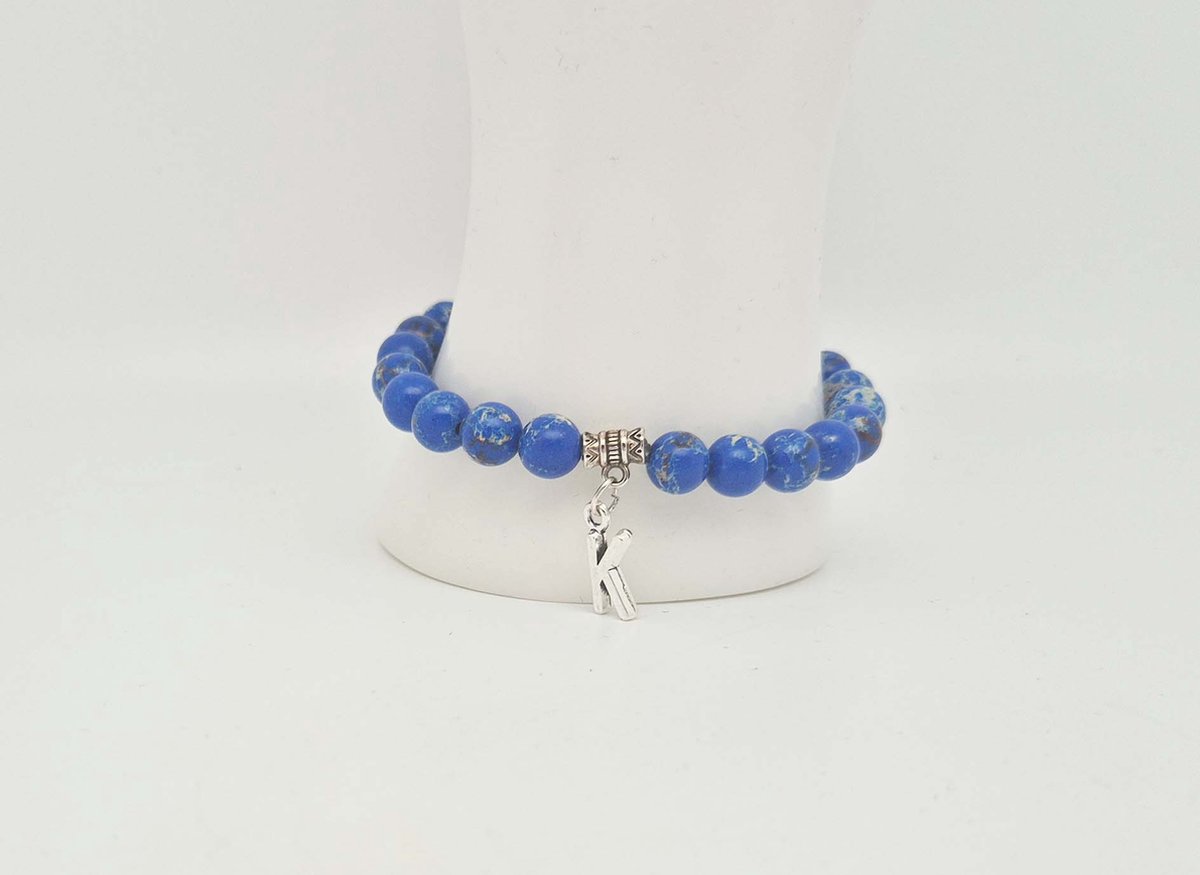 Handgemaakte "Letters" natuursteen armband met natuursteen "Letters" " Lapis Lazuli" -8 mm diameter van de korrel- Diameter armband 20 cm - Kies je favoriete letters- Een mooi cadeau voor familie en vrienden