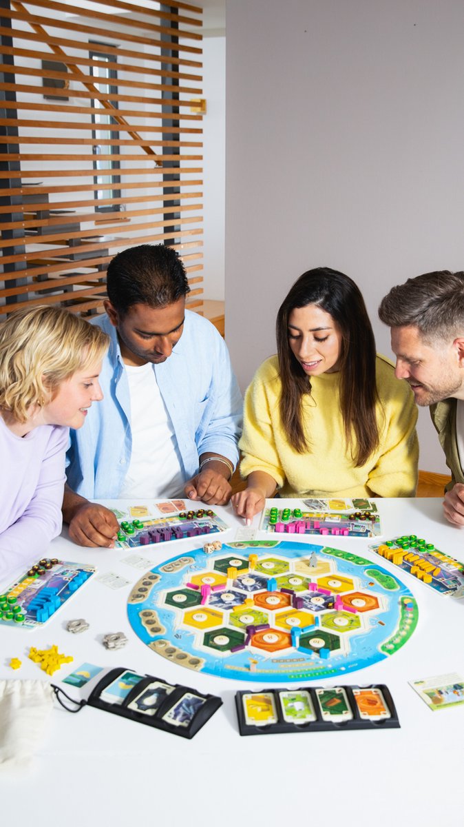 999 Games - CATAN - Nieuwe Energie - Bordspel - Gezelschapsspel - Inclusief houten speelstukken - Familiespel - Duurzaam spel — afbeelding 5