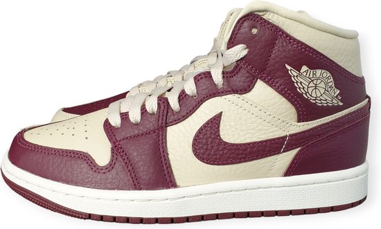 Nike Air Jordan Mid SE Séparation Beach Cherrywood Rouge (W