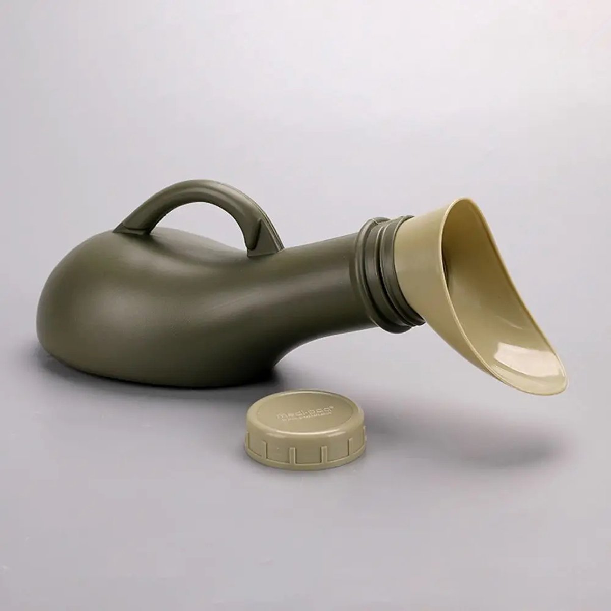 Goedkoopste Plasfles met schroefdop - Urinoir - Mobiel toilet - Urinaal - 1,2 Liter - Unisex - Man - Vrouw - WC - Onderweg - Bedfles - Bedpan - Auto - Vrachtwagen - Caravan - Camper - Reizen - Camping - Kamperen - Incontinentie - Plassen - Urineren