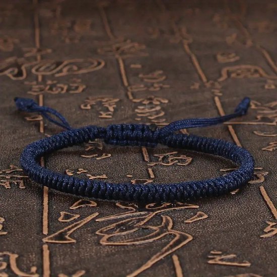 Marineblauwe Geluksknooparmband - Handgemaakt