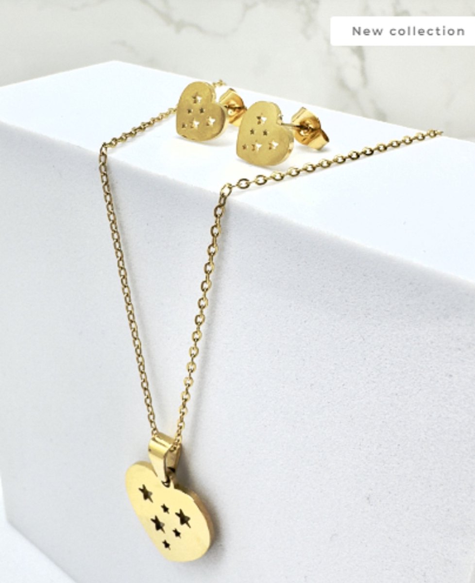 sieraden set - ketting met oorbellen - kleur goud - oorstekers met hartje - ketting met hanger hart - RVS - stainless steel en nikkelfree - cadeau - kerst kado - mam - moeder - waterproof - nieuwe collectie - geschenkset