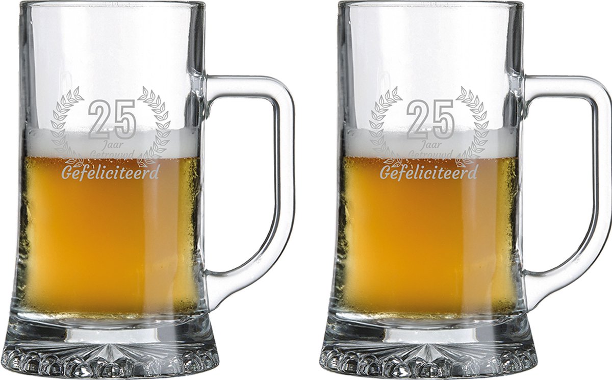 Gegraveerde set bierpullen 50cl Gefeliciteerd 25 jaar getrouwd