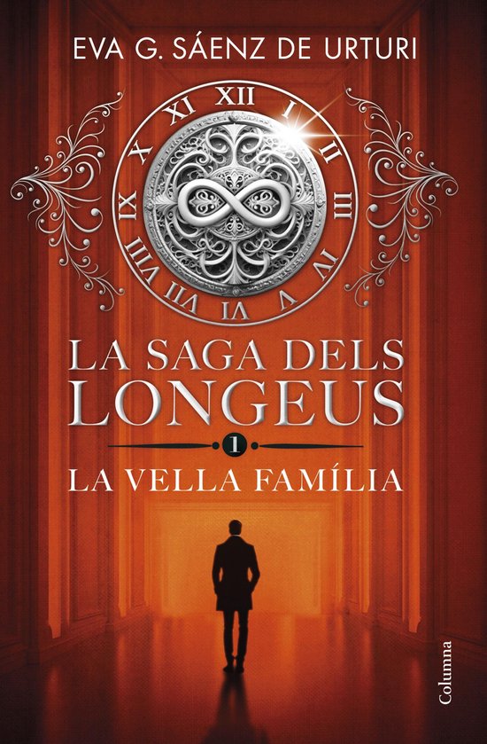 Boekomslag van 'La saga dels longeus 1. La Vella Família' door Eva G. Sáenz de Urturi, met een klokmotief en een man die wegloopt.