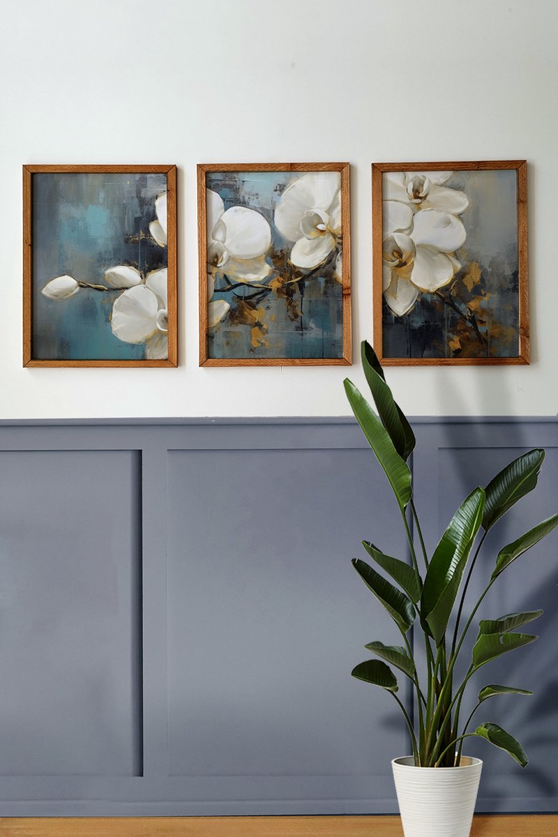 La Sheba Drieluik Set van Schilderijen met Houten Lijsten en Orchideeën Thema – Moderne en Stijlvolle Muurdecoratie 22x22 cm bloom