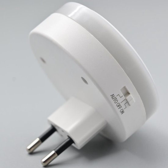 Benson Nachtlamp met USB-A & USB-C - 17 Watt - Dag/Nacht Sensor - 5V DC 3.4A van Merkloos — afbeelding 5