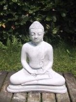 Boeddha white-wash, mediterend.