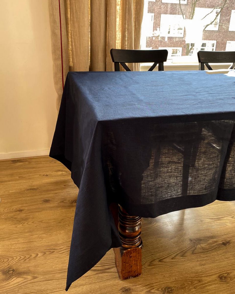 VANLINNEN - Linen Dark blue tablecloth - natural 100% linen - 180cm x 360cm - Blauw tafelkleed - 100% linnen