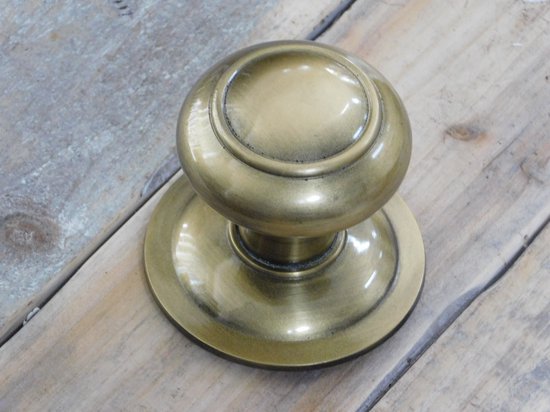 Koperen knop voor de voordeur - deurknop antieke knop, Landhuisstijl,  trekknop (vast). | bol.com